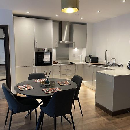 The Godfreys, Edinburgh Way, Харлоу Экстерьер фото
