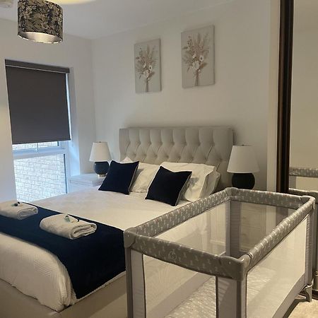 The Godfreys, Edinburgh Way, Харлоу Экстерьер фото