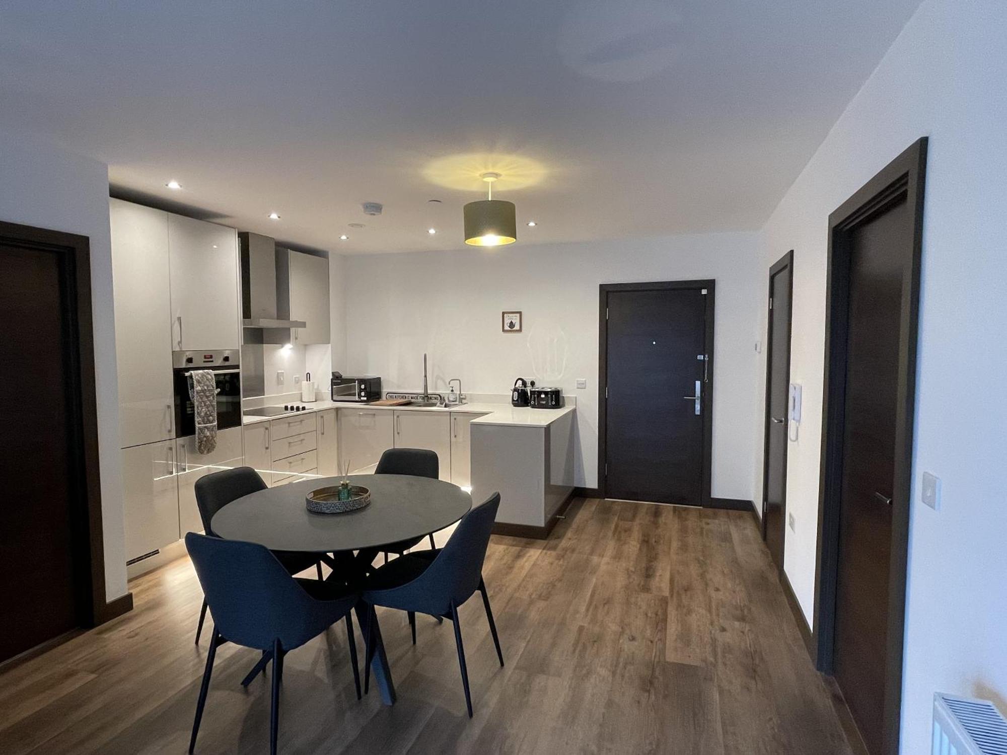 The Godfreys, Edinburgh Way, Харлоу Экстерьер фото