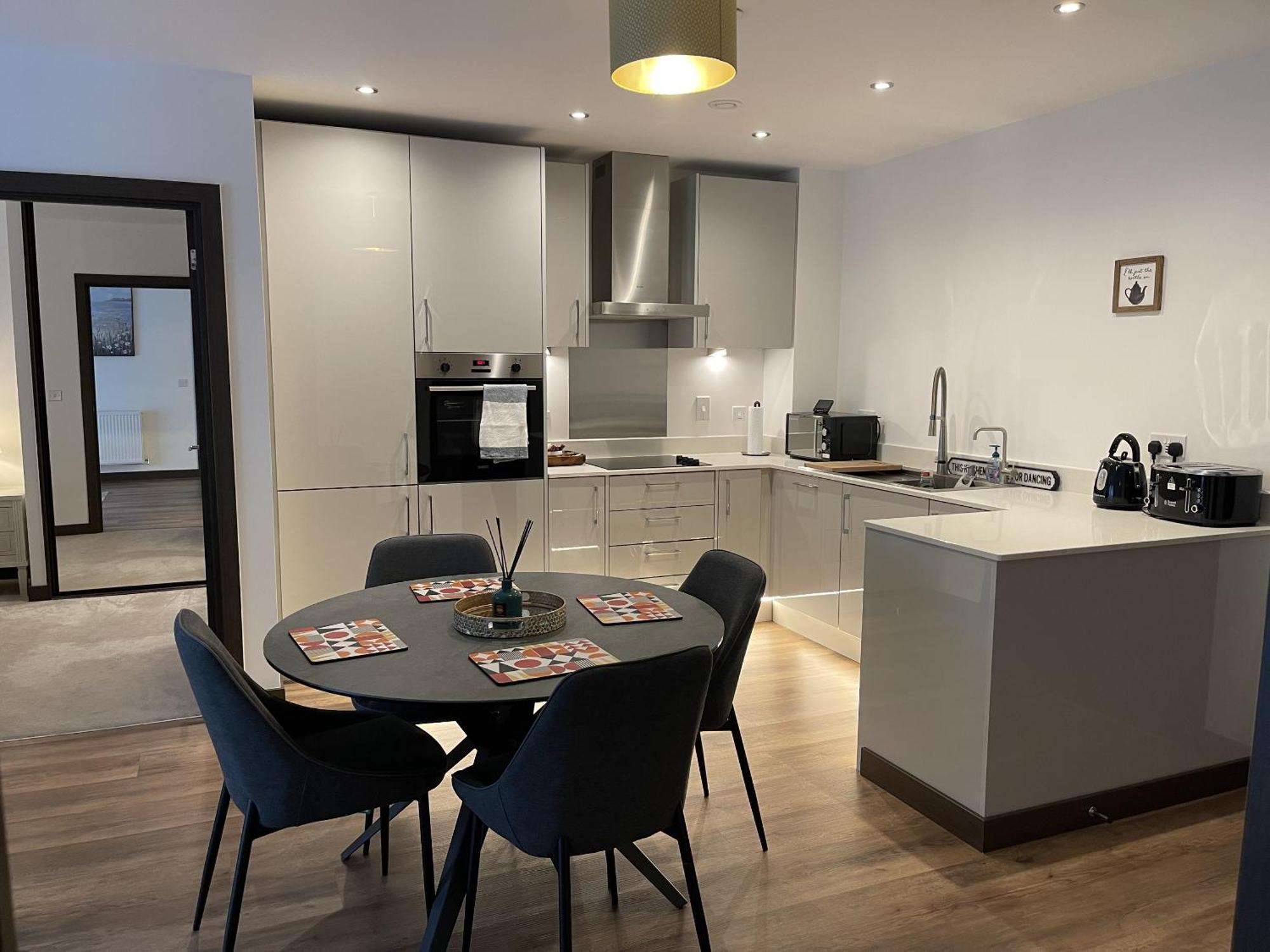 The Godfreys, Edinburgh Way, Харлоу Экстерьер фото