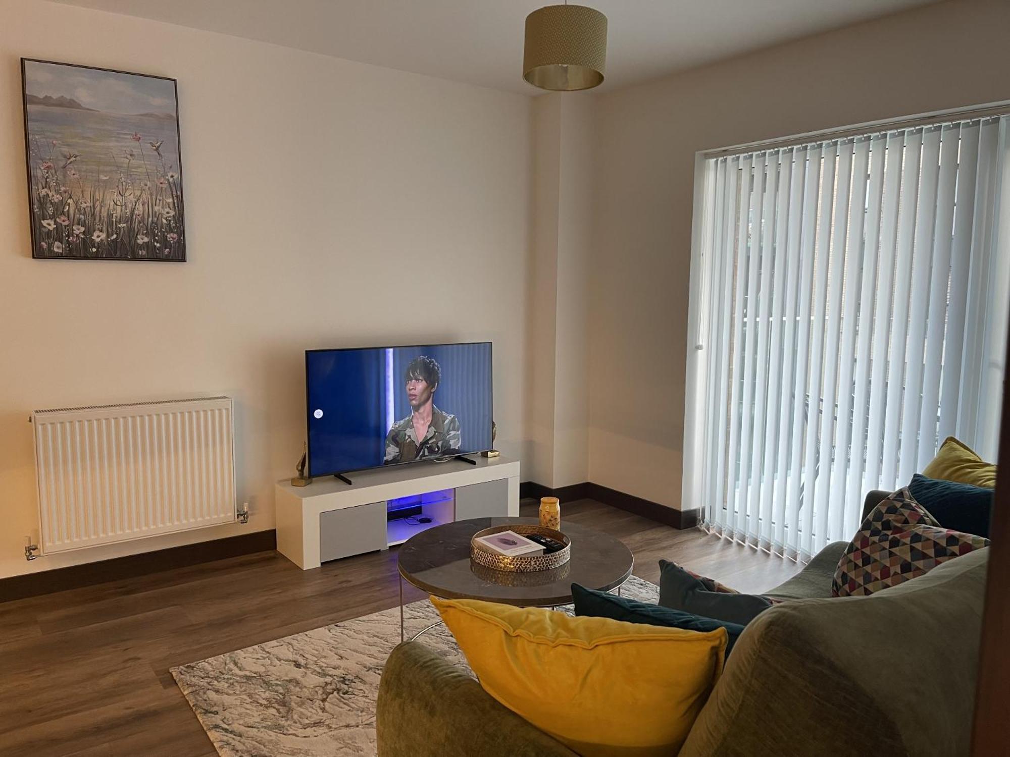 The Godfreys, Edinburgh Way, Харлоу Экстерьер фото
